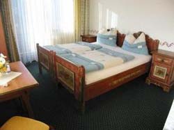 Basic double with mountain view, balcony, private facilities, and breakfast